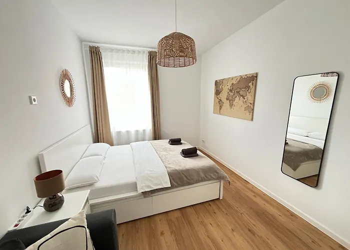 60qm - 2 - Free Parking - - Mallibase Apartmán Hannover