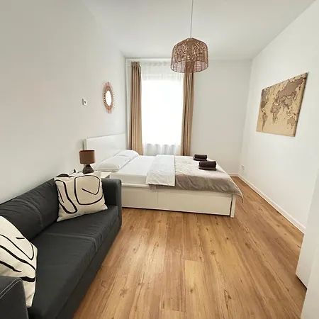 60qm - 2 - Free Parking - - Mallibase Daire Hannover